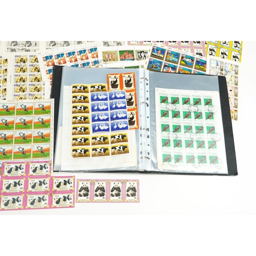 2583 - Several pages of thematic stamps including sport and fauna