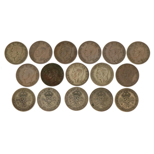 2520 - Sixteen George VI shillings, 1938-1951, approximately 179g