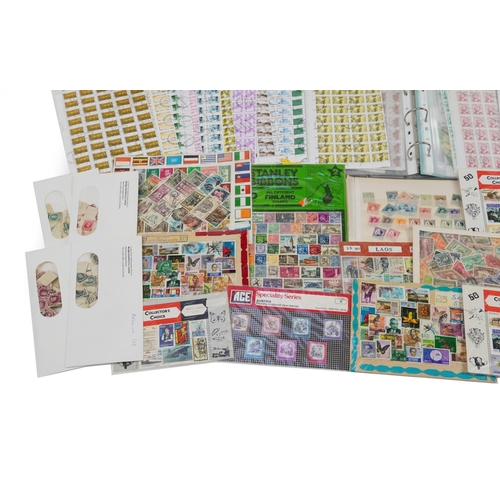 2581 - Collection of world stamps, some loose, some arranged in albums