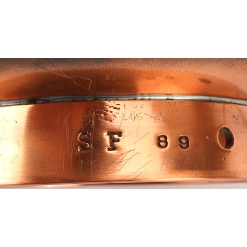 443 - Sam Fanaroff, Arts & Crafts style copper fruit bowl with stylised border, impressed SF 89 around the... 