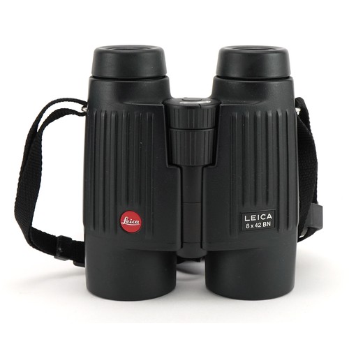 1342 - Pair of Leica Trinovid 8x42 BN binoculars with box and leather case, 14.5cm in length