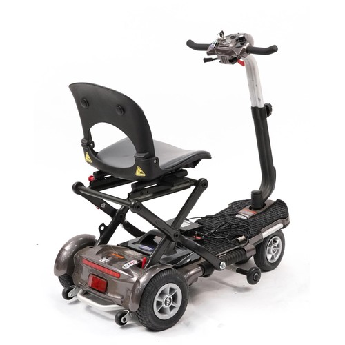 950 - TGA folding mobility scooter, model 1110021