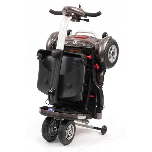 950 - TGA folding mobility scooter, model 1110021