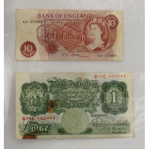 2534 - Collection of 19th century and later British and world banknotes including United States of America ... 