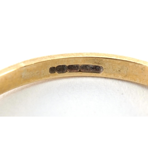 1428 - 9ct gold garnet solitaire ring, size N, 1.9g
