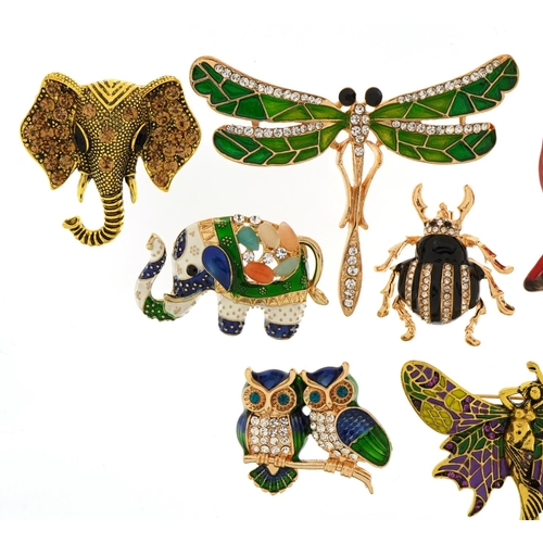 1513 - Seven jewelled and enamel animal and insect brooches including dragonfly, reindeer and elephant, the... 