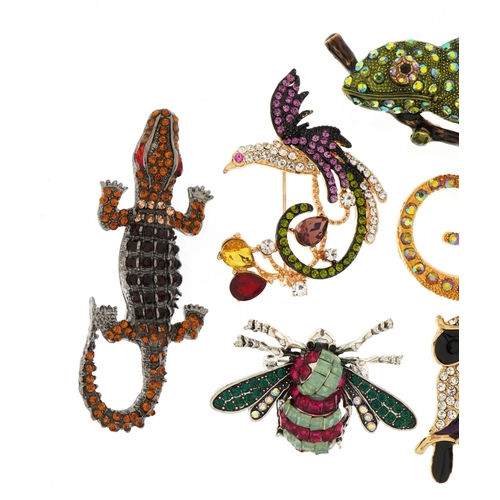 1593 - Eight jewelled and enamel animal and insect brooches including Dachshund, butterfly and crocodile, t... 