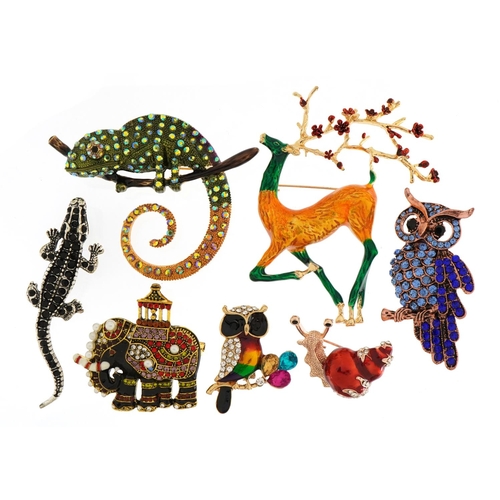 1531 - Seven jewelled and enamel animal and insect brooches including reindeer, snail and Indian elephant, ... 