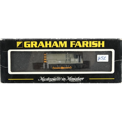 367 - Two Graham Farish N gauge model railway locomotives with cases, numbers 372-525 and 372-526
