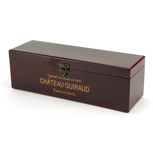 113 - Bottle of 1998 Chateau Guiraud 1er Cru Sauternes dessert wine with presentation box and accessories