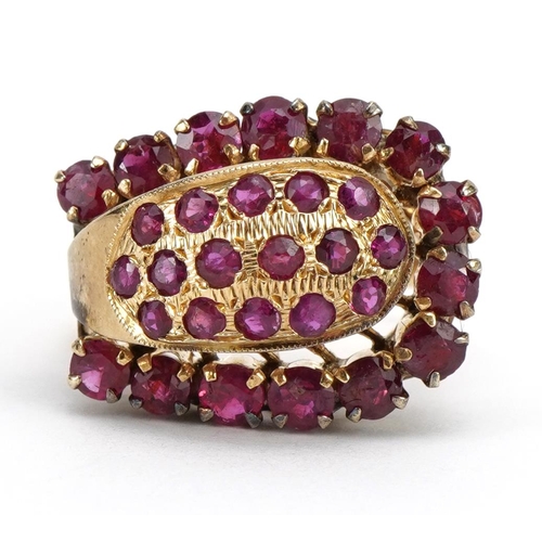 1064 - 14k gold ruby two tier cluster ring, size M, 6.0g