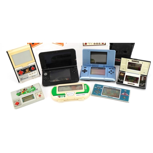 339A - Vintage and later hand held games consoles including Nintendo Game and Watch and Nintendo 3DS XL