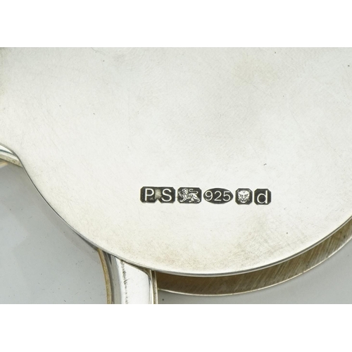 182 - PracticalSilverware, Elizabeth II silver folding magnifying glass, London 2003, 6.5cm in length when... 