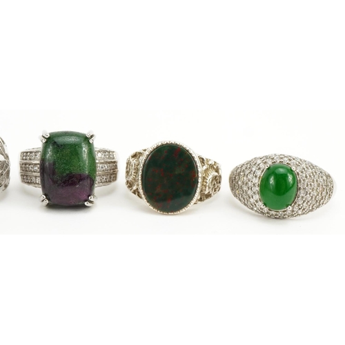 1498 - Six silver semi precious stone rings including malachite, bloodstone and amber, various sizes, 47.8g