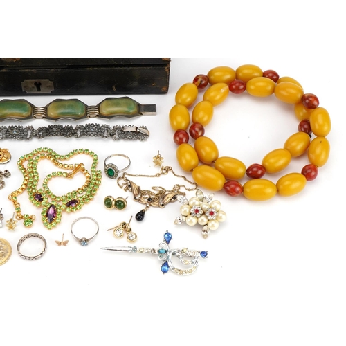 1613 - Victorian and later jewellery housed in an antique leather box including a pair of 9ct gold butterfl... 