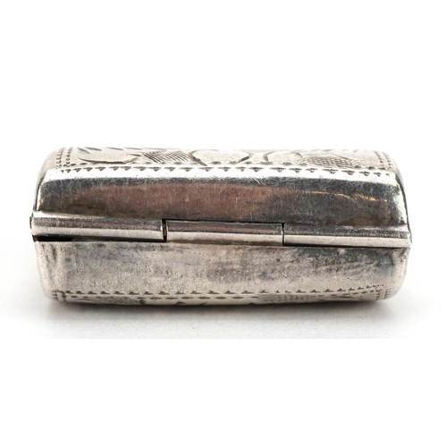 188 - Silver pillbox in the form of a purse with engraved decoration, 3cm high, 10.4g