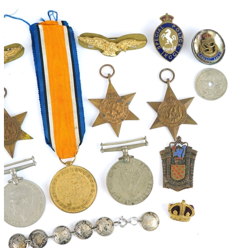 1760 - British militaria including World War Victory medal awarded to 51225.PTE.W.H.FOSTER.NORTH'DFUS. and ... 