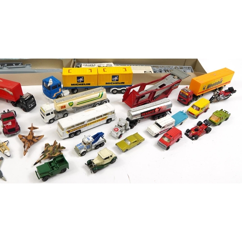 1434 - Vintage and later diecast vehicles including Corgi advertising container lorries, Matchbox, Airfix s... 