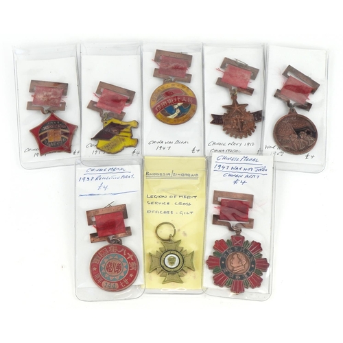 1770 - Eight military interest medals including Chinese 1947 war with Japan and 1938 Revolution Army