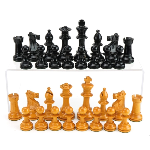 1405 - Manner of Jaques, boxwood and ebonised Staunton pattern chess set with velvet lined box, the largest... 