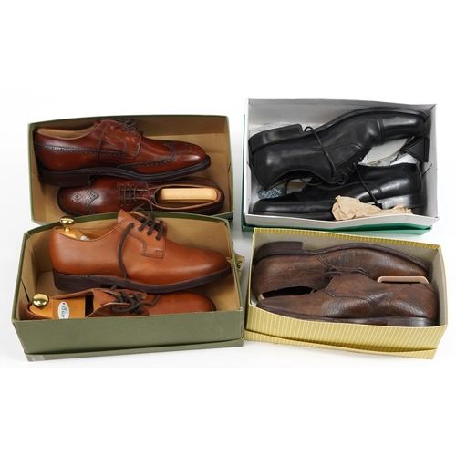 1690 - Four pairs of gentlemen's shoes with boxes, some as new, comprising Clarks Active Air size 10, Jones... 