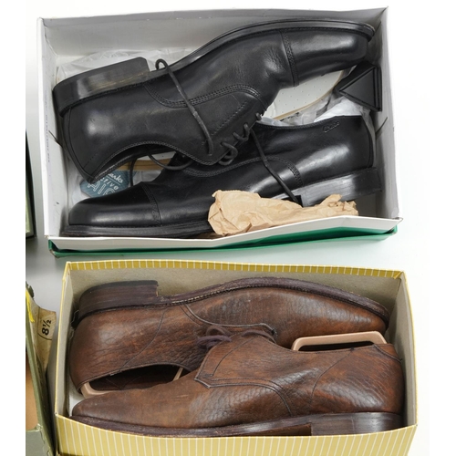 1690 - Four pairs of gentlemen's shoes with boxes, some as new, comprising Clarks Active Air size 10, Jones... 