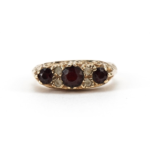 2564 - Victorian style 9ct gold garnet and clear stone ring, size M, 3.1g