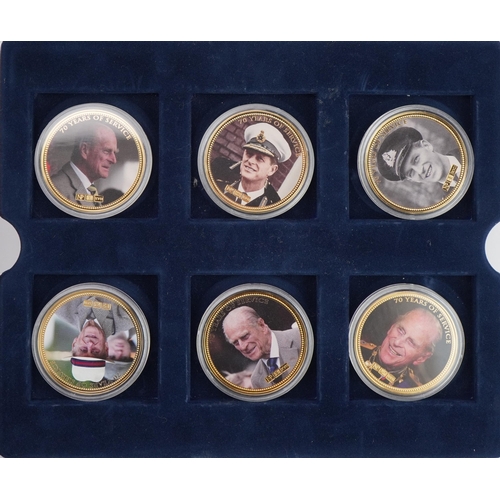 1895 - Collection of commemorative proof coins arranged in a fitted case including Diamond Jubilee, Platinu... 