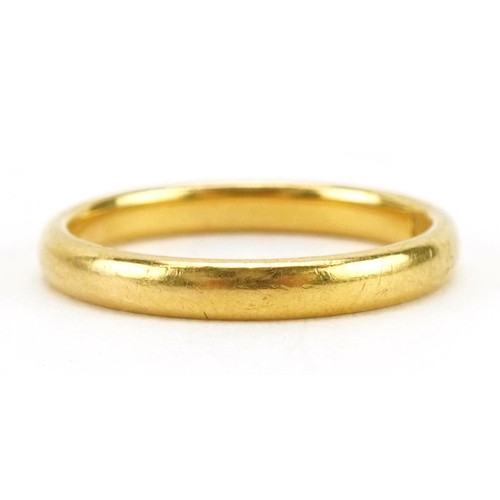 2062 - 22ct gold wedding band, London 1936, size J/K, 3.0g