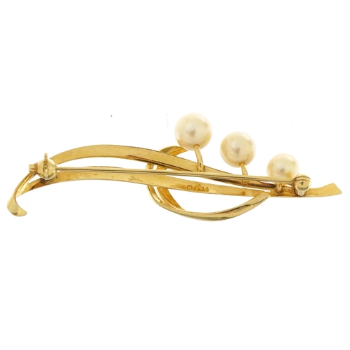 2096 - Mikimoto 14k gold cultured pearl floral spray brooch, 5.5cm wide, 4.8g