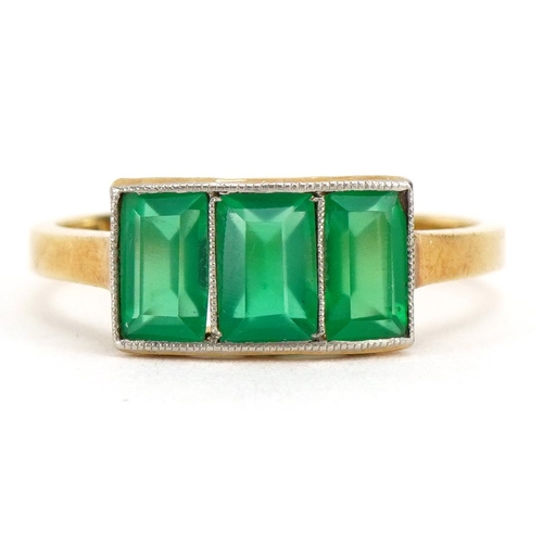 2072 - 18ct gold and platinum green stone ring, the largest stone approximately 5.3mm x 3.4mm, size N, 2.8g