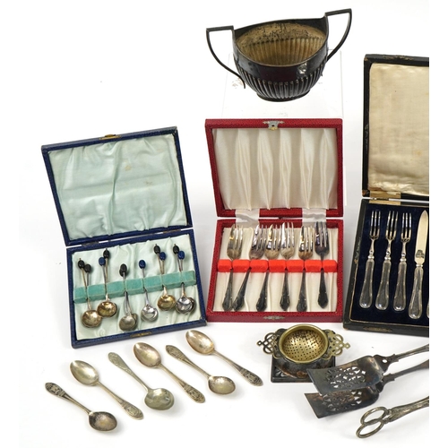 1125 - Silver and silver plated items including a set of six silver handled knives