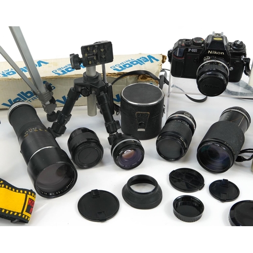 425 - Vintage and later cameras, lenses and accessories including Nikon-301 camera, Panagor F-400mm lens, ... 