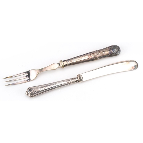 2721 - Cased set of silver handled cake forks and butter knives and a set of similar silver handled butter ... 