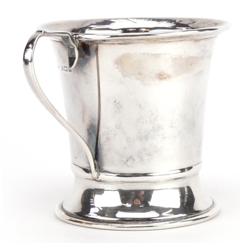 2690 - W I Broadway & Co, Elizabeth II silver christening tankard with gilt interior housed in a fitted box... 