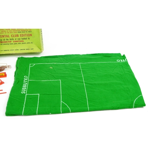 471 - Subbuteo Continental Club Edition table soccer game with box