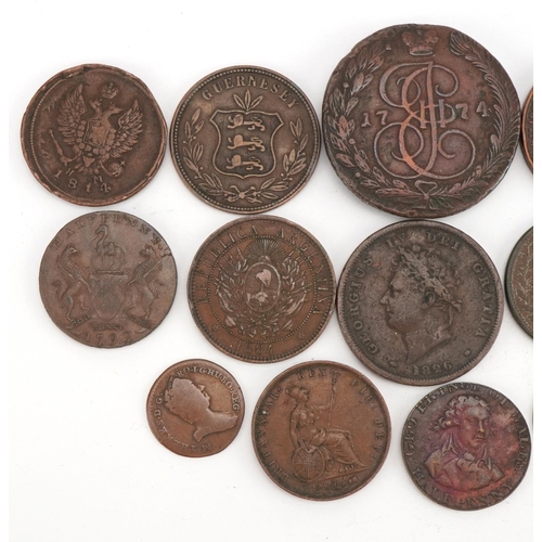 521 - 18th century and later British and world coinage including half penny tokens, Russian 1774 five kope... 