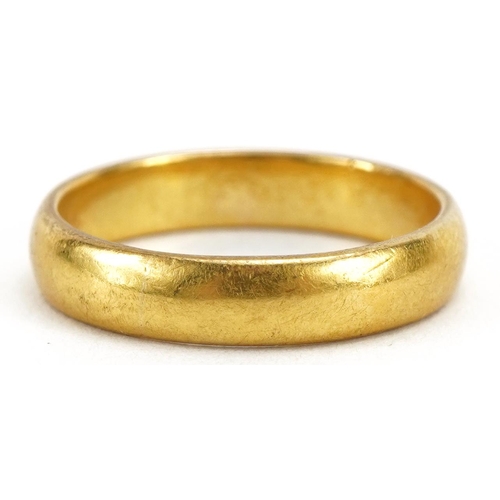 2296 - 22ct gold wedding band, size I, 3.5g