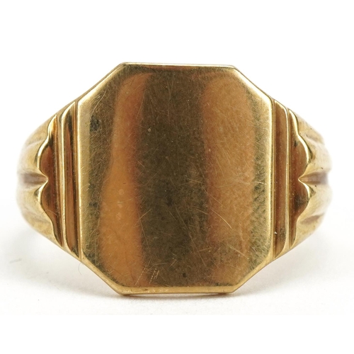 2080 - 9ct gold signet ring housed in a William Bruford & Son tooled leather box, size R, 6.7g