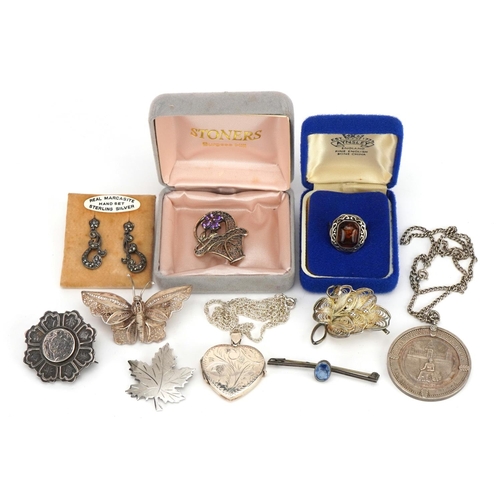 2652 - Victorian and later silver jewellery including a love heart locket, locket brooch, filigree brooches... 