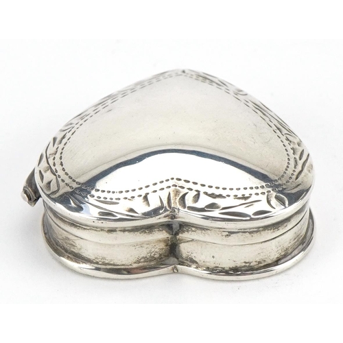 2750 - Silver love heart pillbox with engraved decoration, Birmingham import marks, 3.0cm high, 9.1g