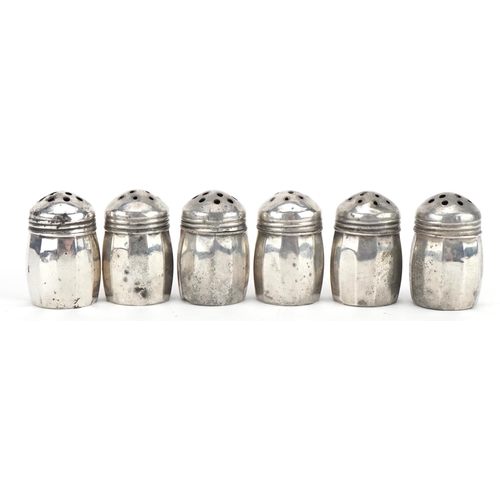 2728 - Set of six sterling silver pepperettes by S. C. S. Co, housed in a case, each 3.4cm high, 16.7g