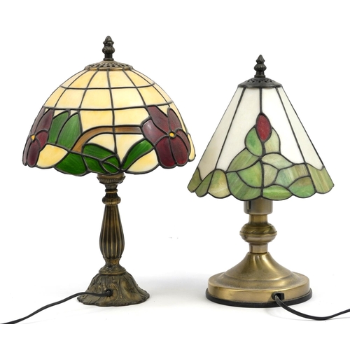 560 - Two Tiffany design table lamps with shades, the largest 38cm high