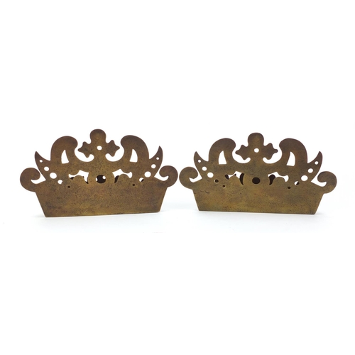 215 - Pair of late Georgian brass mantle pieces, each 27cm wide