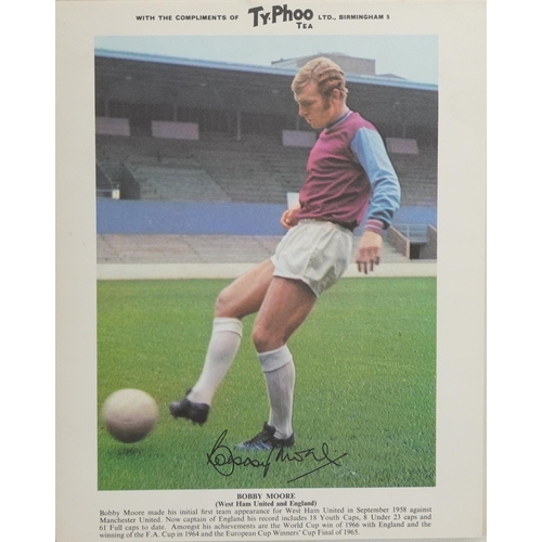 2249 - Collection of Typhoo Tea football photo cards including Rodney Marsh, Derek Duggan and Eddie McCread... 