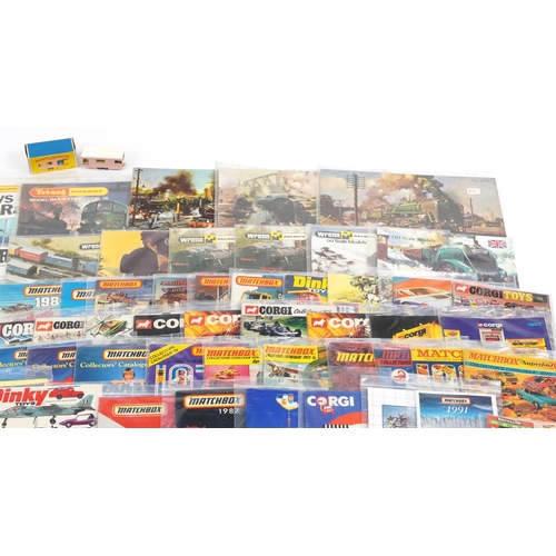 2042 - Collection of toy related catalogues and books including Corgi Toys, Dinky Toys, Tri-ang Railways an... 