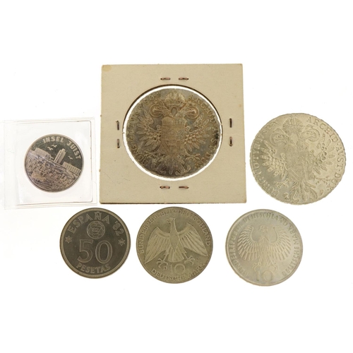 2463 - World coinage, some silver, including two Austrian Maria Theresa thalers, total 110g