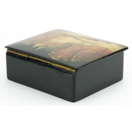 400 - Russian lacquered casket with box and hinged lid, hand painted with a snowy landscape, indistinctly ... 