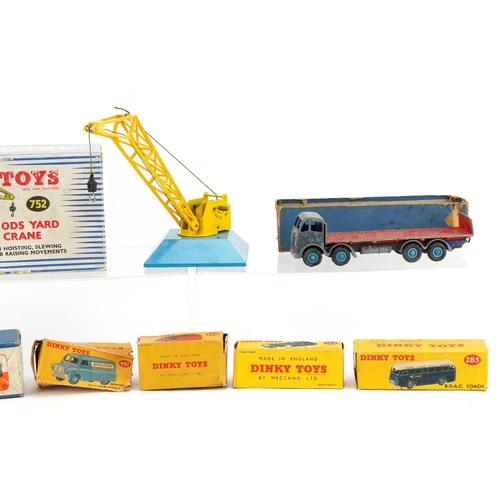 2033 - Vintage Dinky Toys diecast truck, machine and boxes comprising Foden Flat Truck 503 with lid, Goods ... 