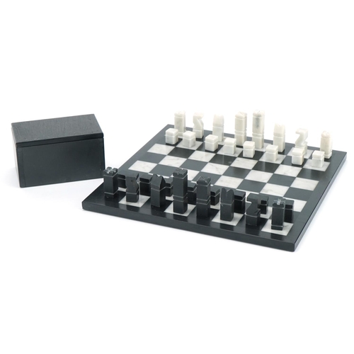 2003 - Black slate and white marble chess set with board, the largest piece 4.5cm high, the board 22cm x 22... 